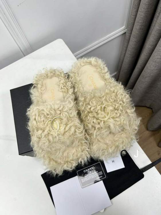 Picture of Miumiu Shoes _SKUMiuMiusz35-403CXJ090117904